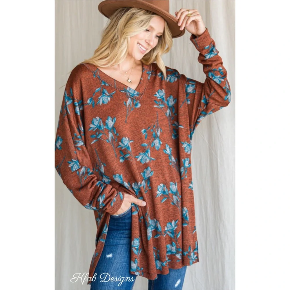 LAST 1! V Neck OVERSIZED Rust/Blue Floral Print Relaxed Fit Side Slit Detail Top - Picture 4 of 7